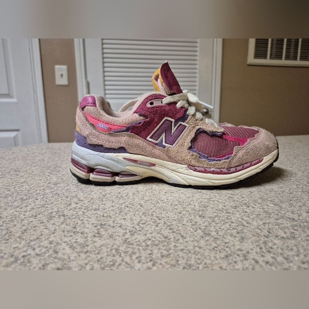 New Balance Multicolor Athletic Shoes